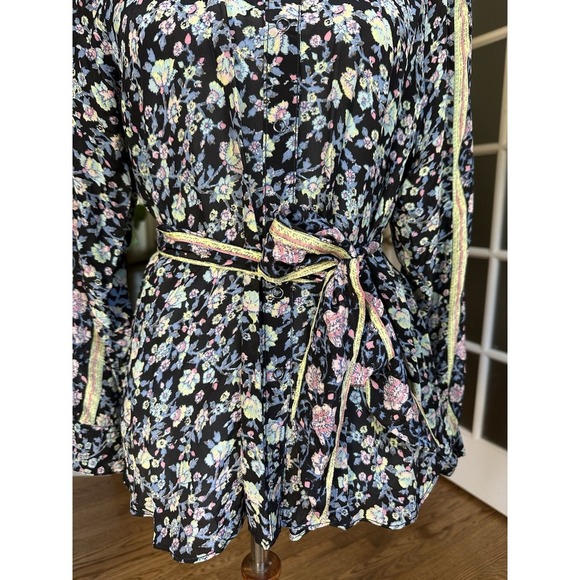 $108 Free People Flower Power Top XS Black Floral Print Split Neck Shirt Boho - Picture 7 of 11